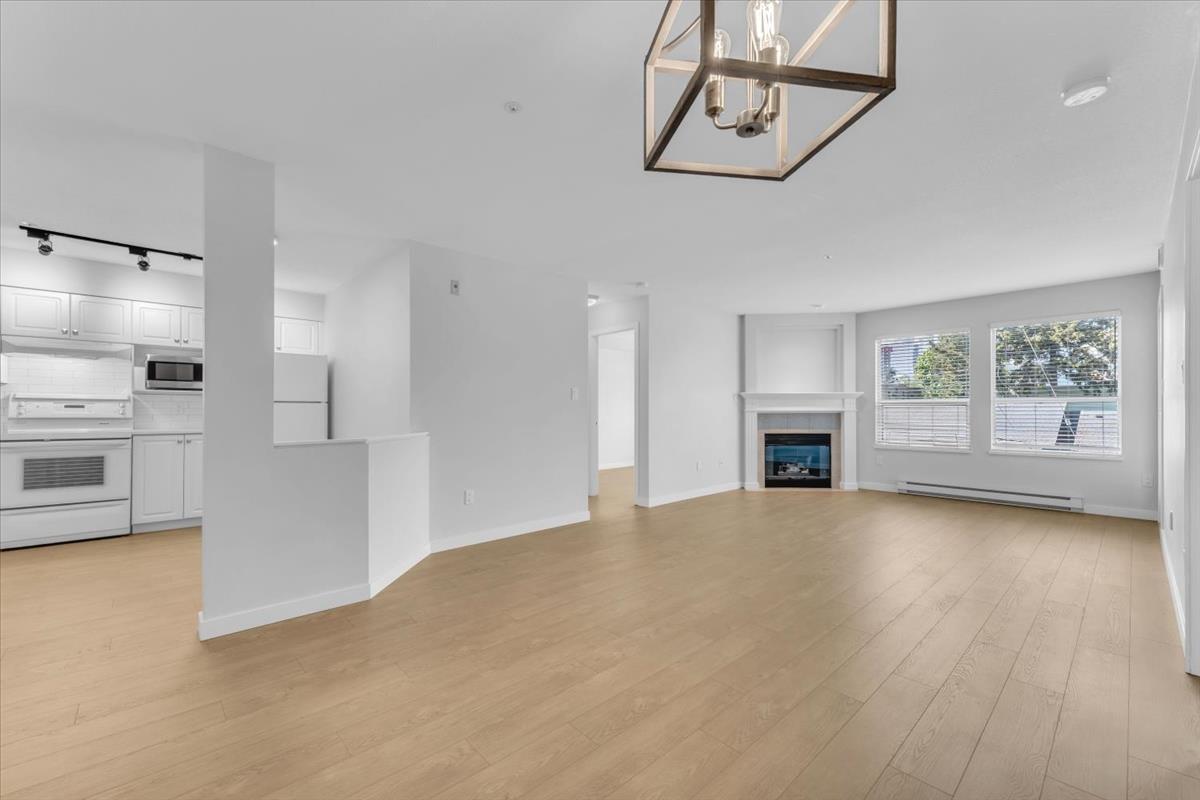 413 1576 Merklin Street, White Rock, British Columbia  V4B 5K2 - Photo 6 - R2994540