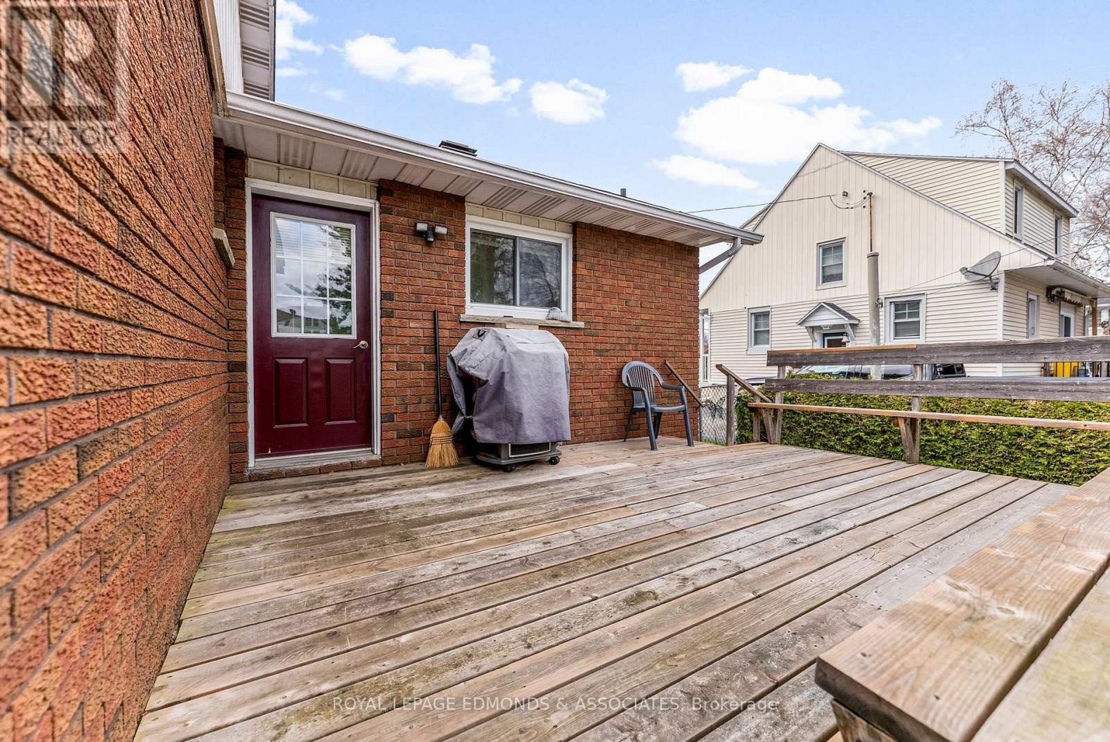 549 Elizabeth Street, Pembroke, Ontario  K8A 1W7 - Photo 26 - X12124285