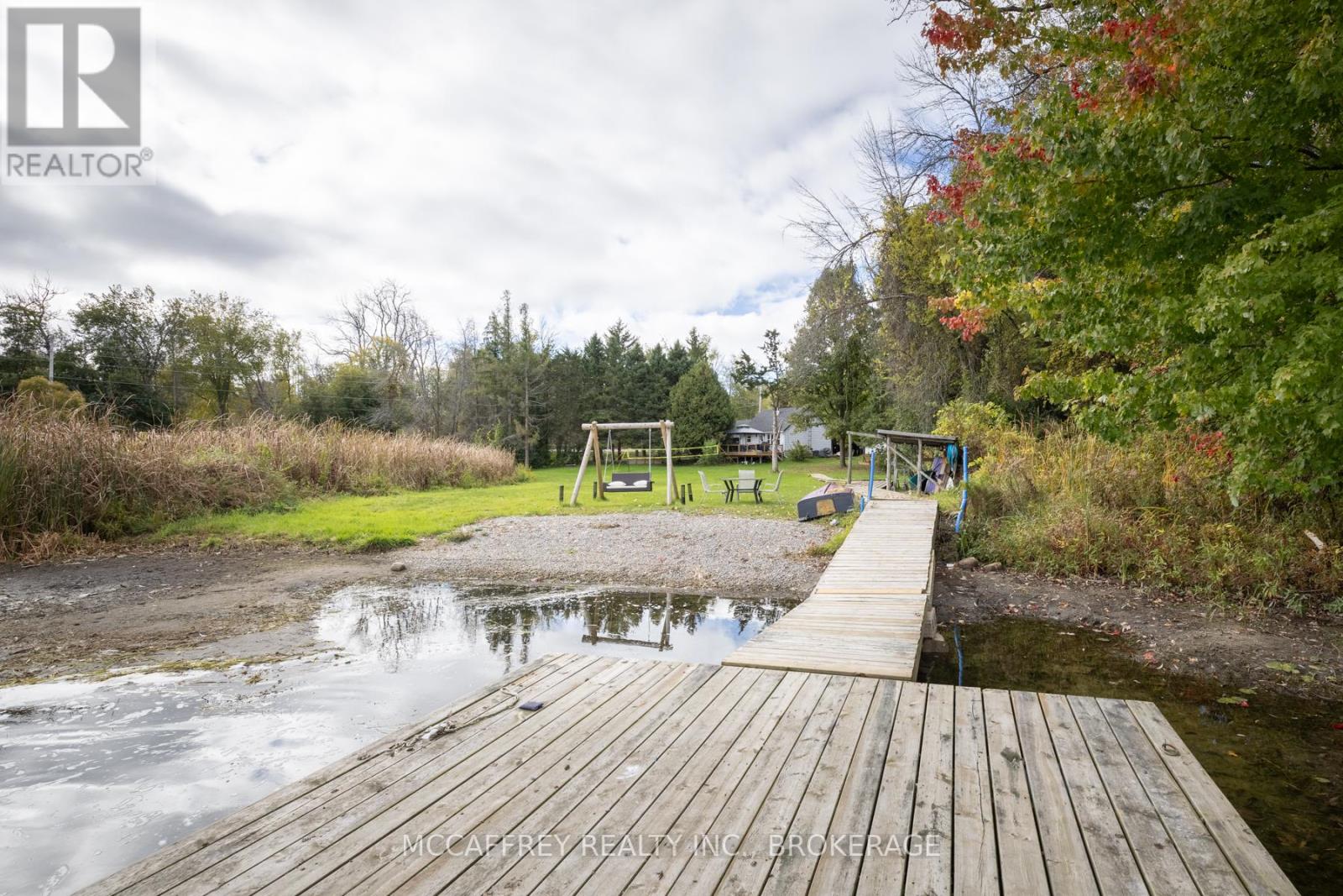 1085 South Shore Road, Greater Napanee, Ontario  K7R 3K7 - Photo 22 - X12114881