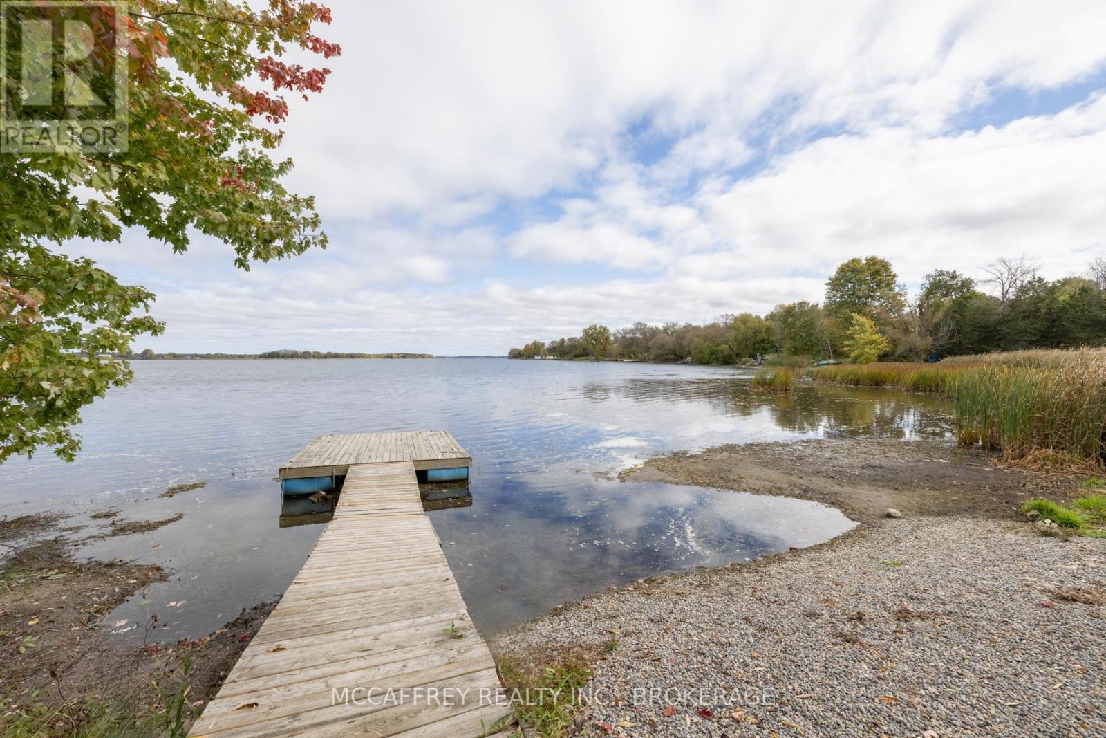 1085 South Shore Road, Greater Napanee, Ontario  K7R 3K7 - Photo 20 - X12114881