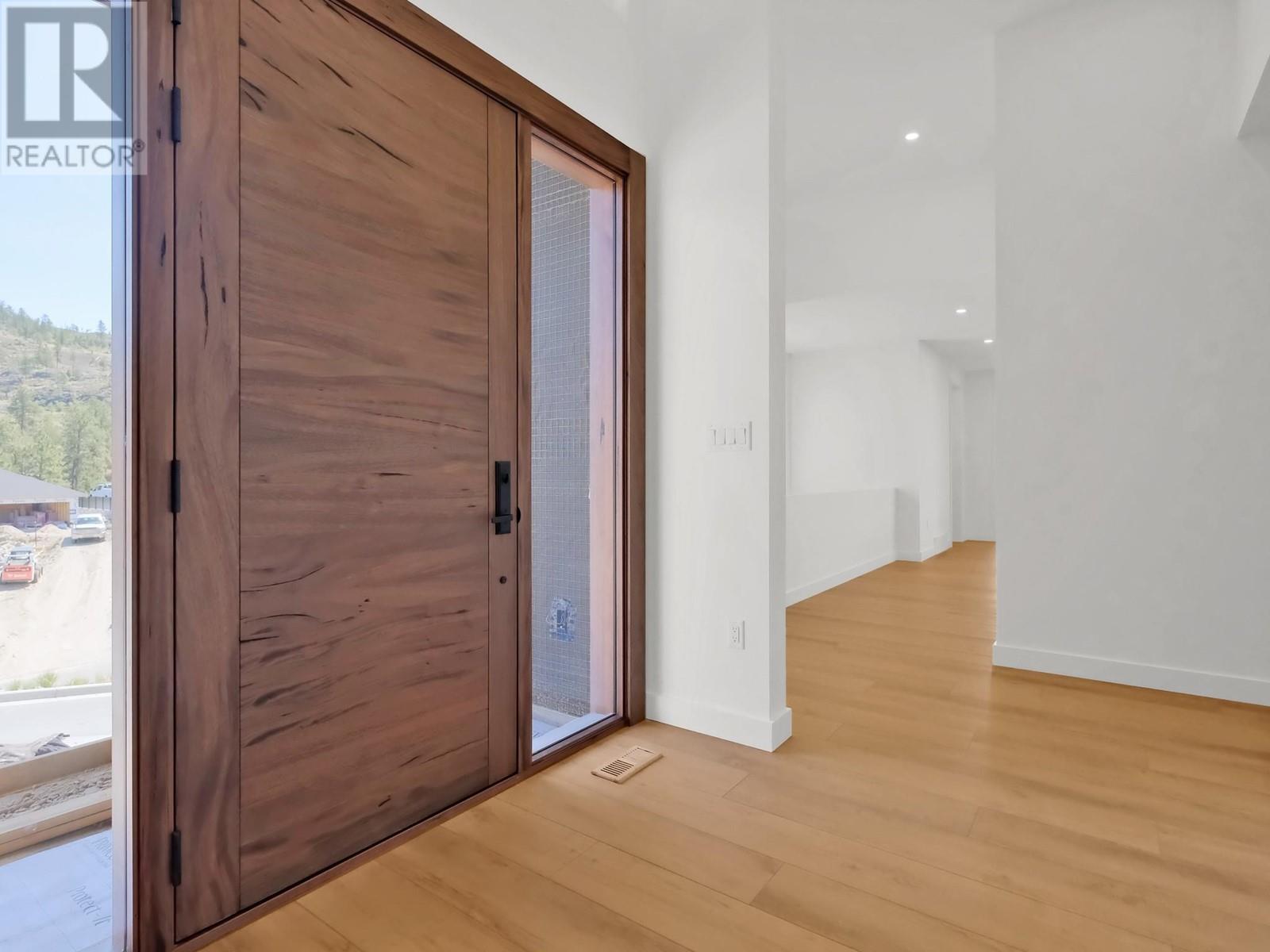 Property at 3331 EVERGREEN Drive Unit# 106 image 3