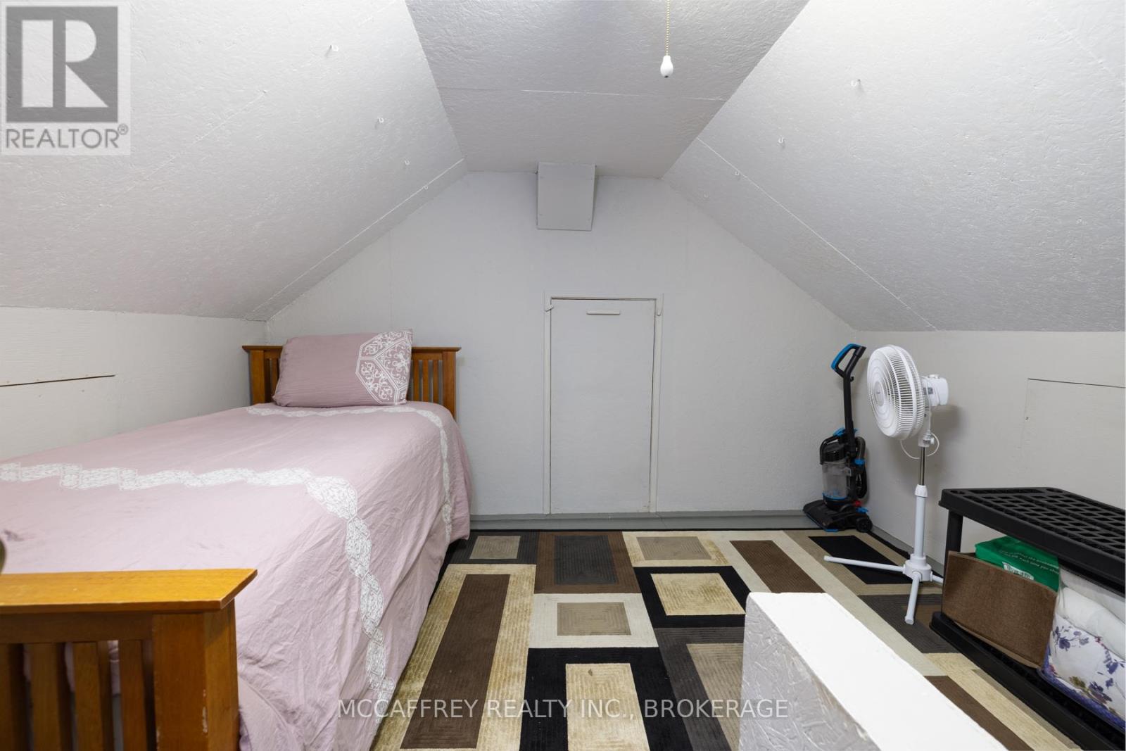 1085 South Shore Road, Greater Napanee, Ontario  K7R 3K7 - Photo 43 - X12114881