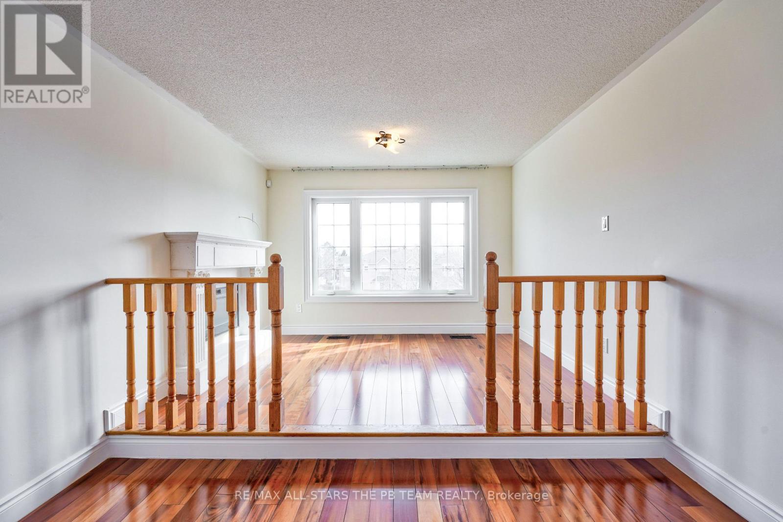 2227 Rodick Road, Markham, Ontario  L6C 1R3 - Photo 19 - N12124244