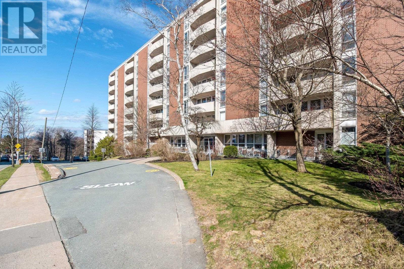 Property at 211 105 Dunbrack Street image 1