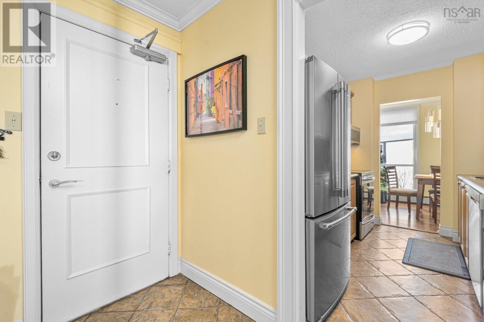 Property at 211 105 Dunbrack Street image 2