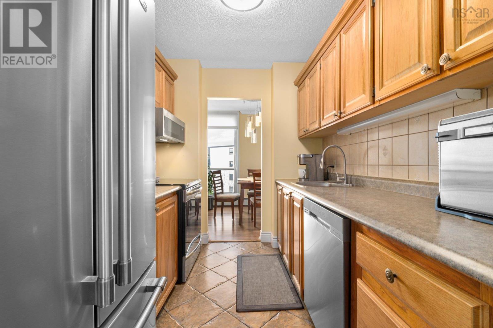 Property at 211 105 Dunbrack Street image 3