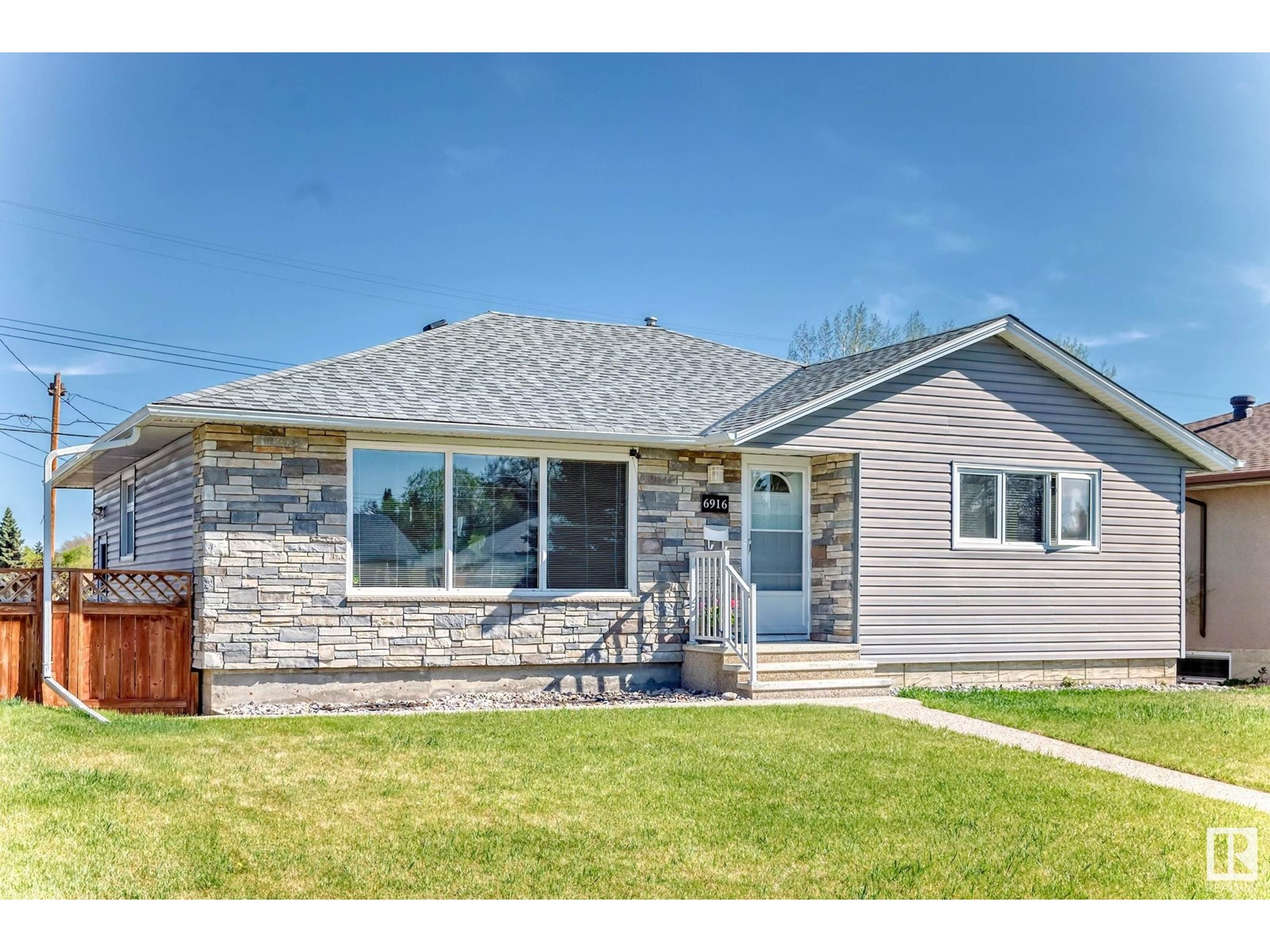 6916 98a AV NW, edmonton, Alberta