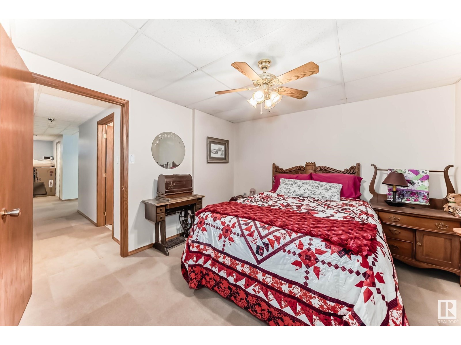 6916 98a Av Nw, Edmonton, Alberta  T6A 0C1 - Photo 32 - E4434513