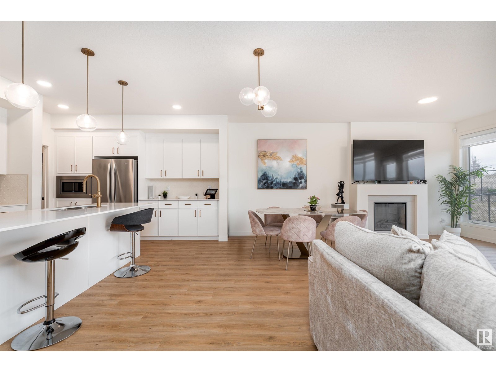 3947 5 Av Sw, Edmonton, Alberta  T6X 2X8 - Photo 12 - E4434517