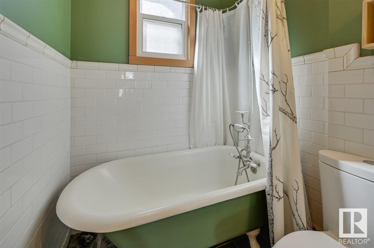 10038 88 Av Nw, Edmonton, Alberta  T6E 2R7 - Photo 24 - E4434519