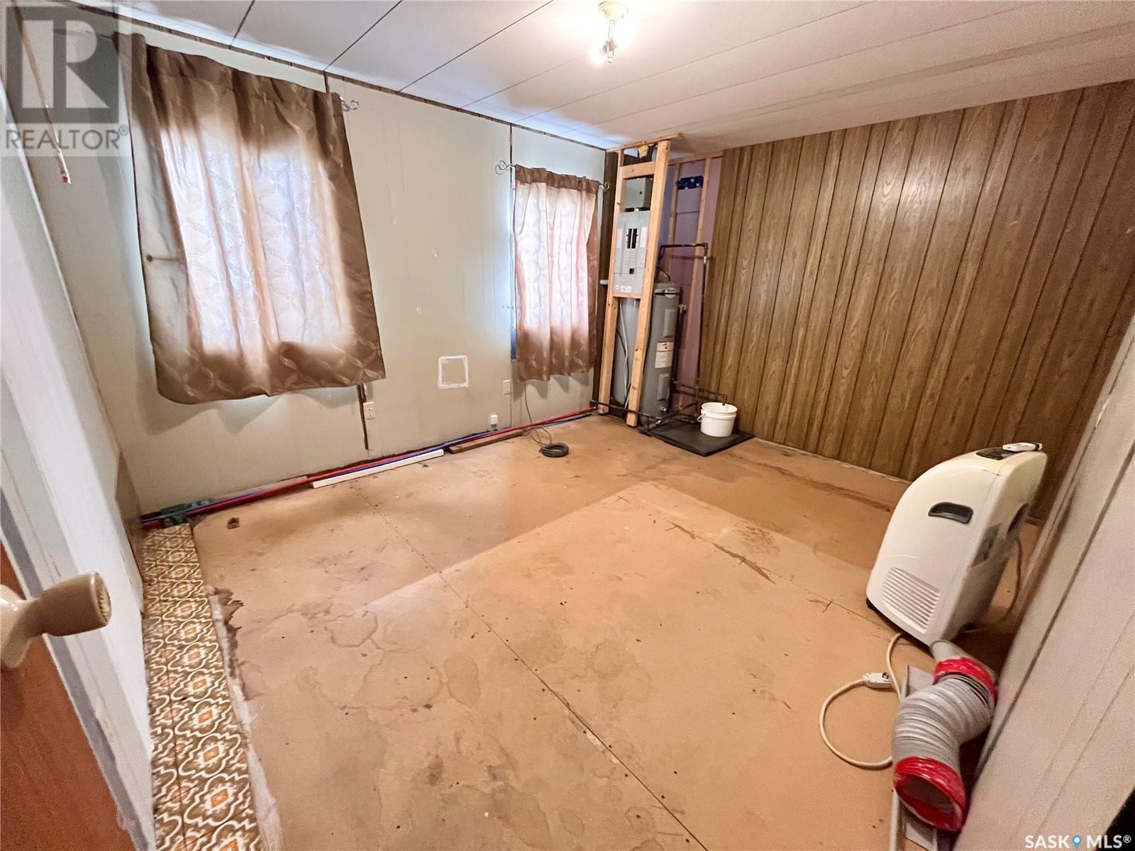 305 2nd Street W, Milden, Saskatchewan  S0L 2L0 - Photo 22 - SK995559