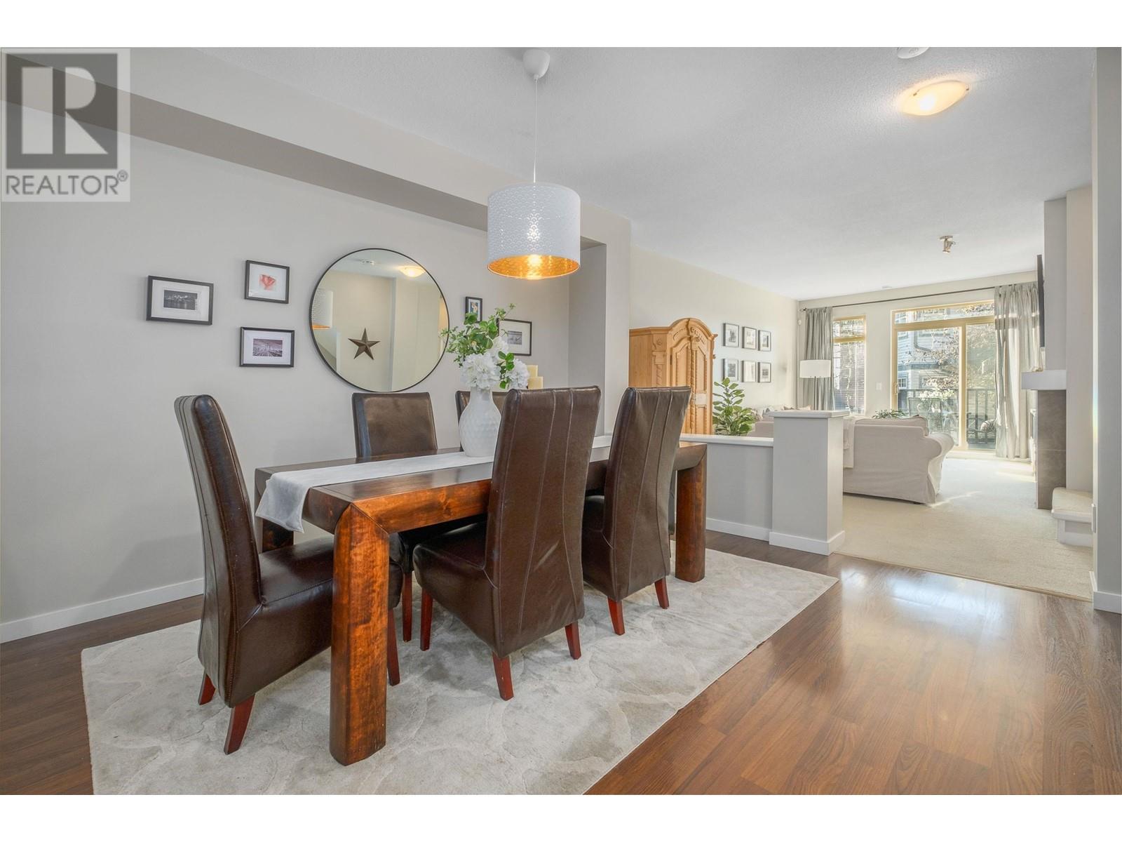 Property at 5 55 HAWTHORN DRIVE image 2