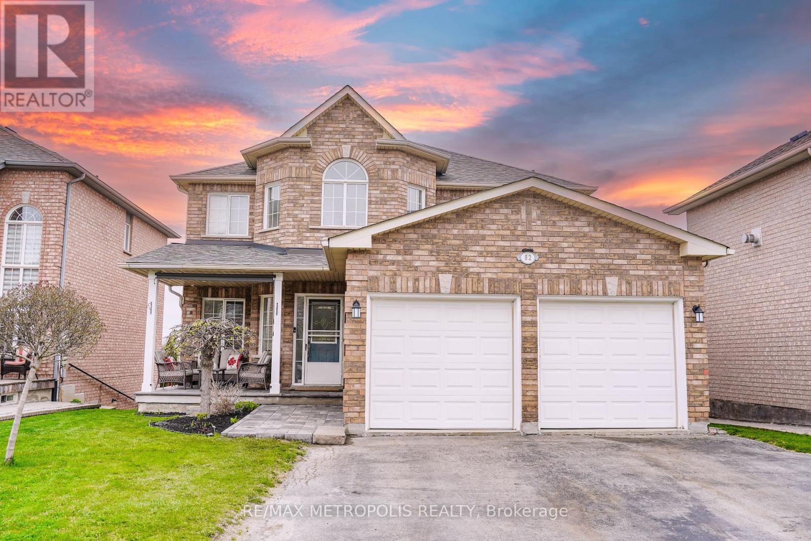 Property at 82 COOLSPRING CRESCENT image 2