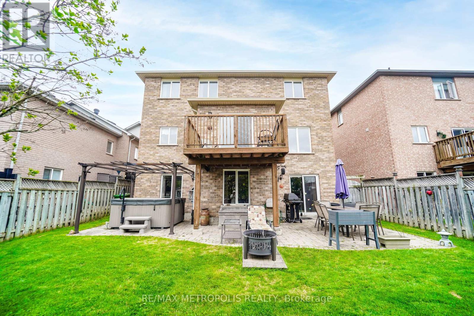 Property at 82 COOLSPRING CRESCENT image 5