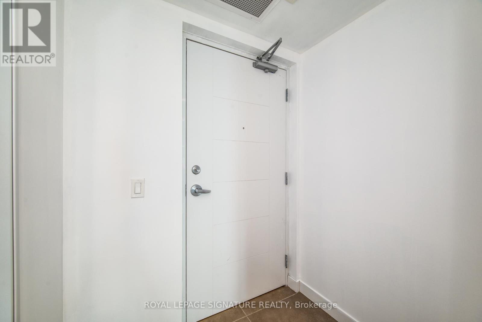 718 - 250 Albert Street, Waterloo, Ontario  N2L 3W5 - Photo 17 - X12124181