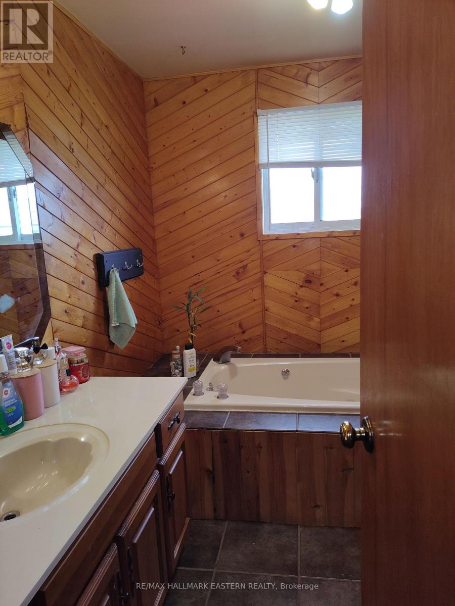 41 Park Street, Trent Hills, Ontario  K0L 1Y0 - Photo 25 - X12119540