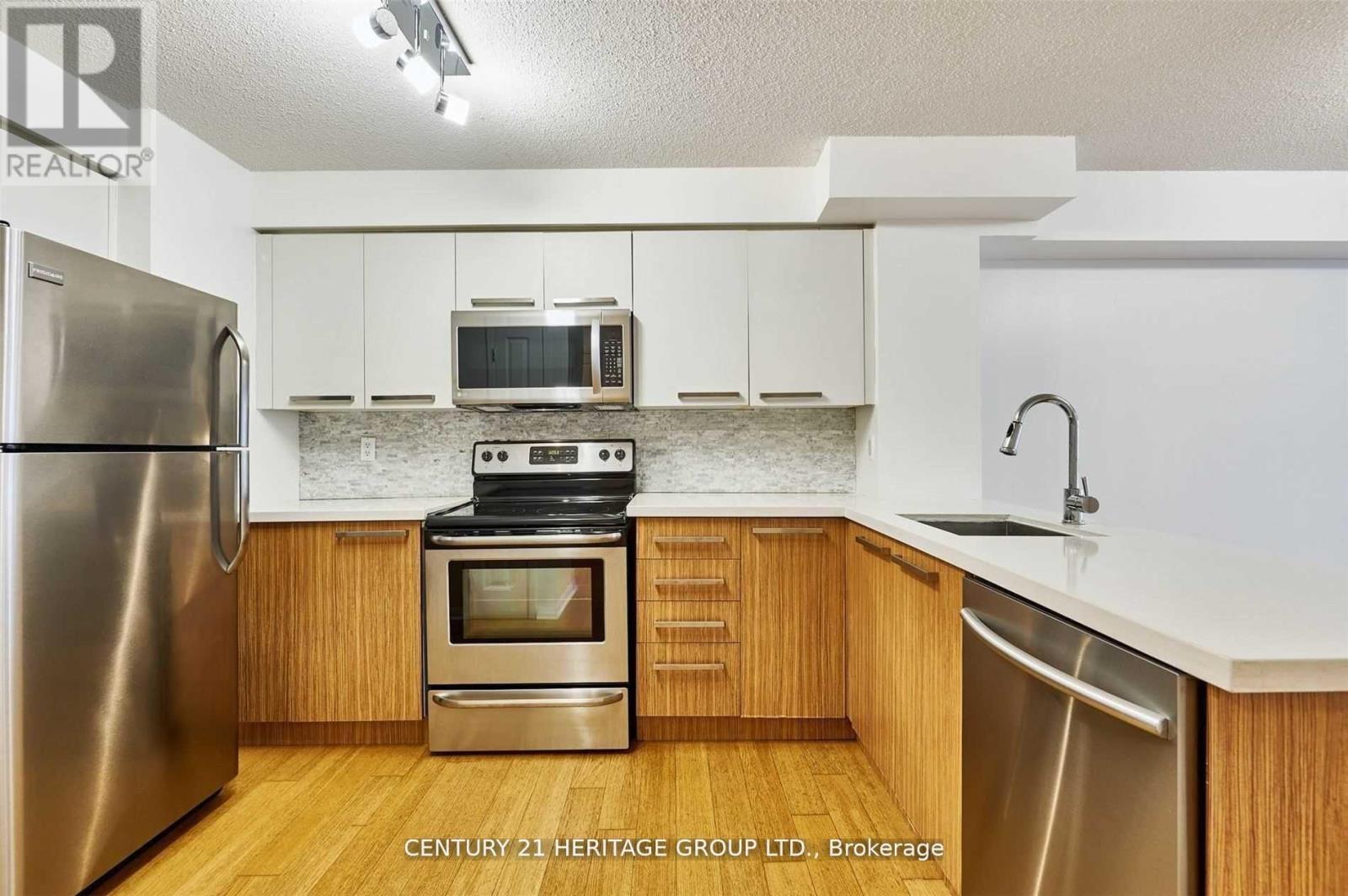 203 - 11 St. Joseph Street, Toronto, Ontario  M4Y 3G4 - Photo 17 - C12124366