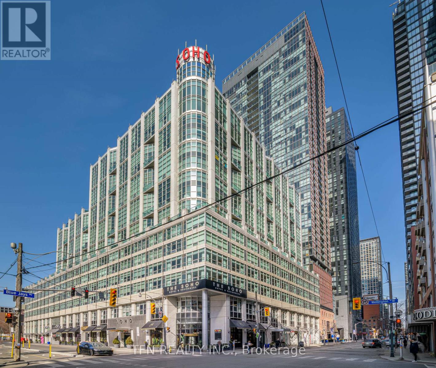 918 - 36 BLUE JAYS WAY, Toronto, Ontario