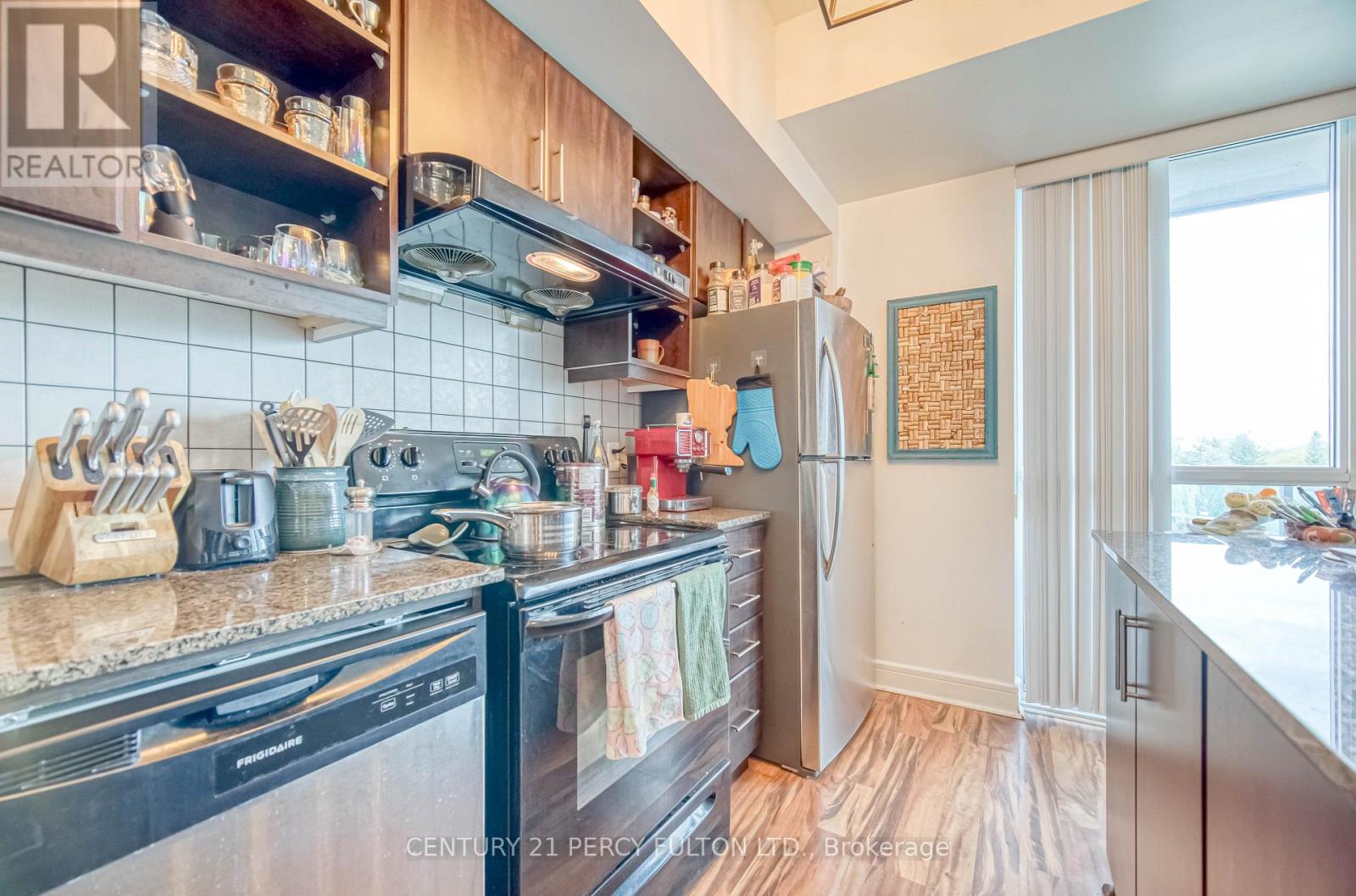 504 - 35 Brian Peck Crescent, Toronto, Ontario  M4G 0A5 - Photo 13 - C12124383