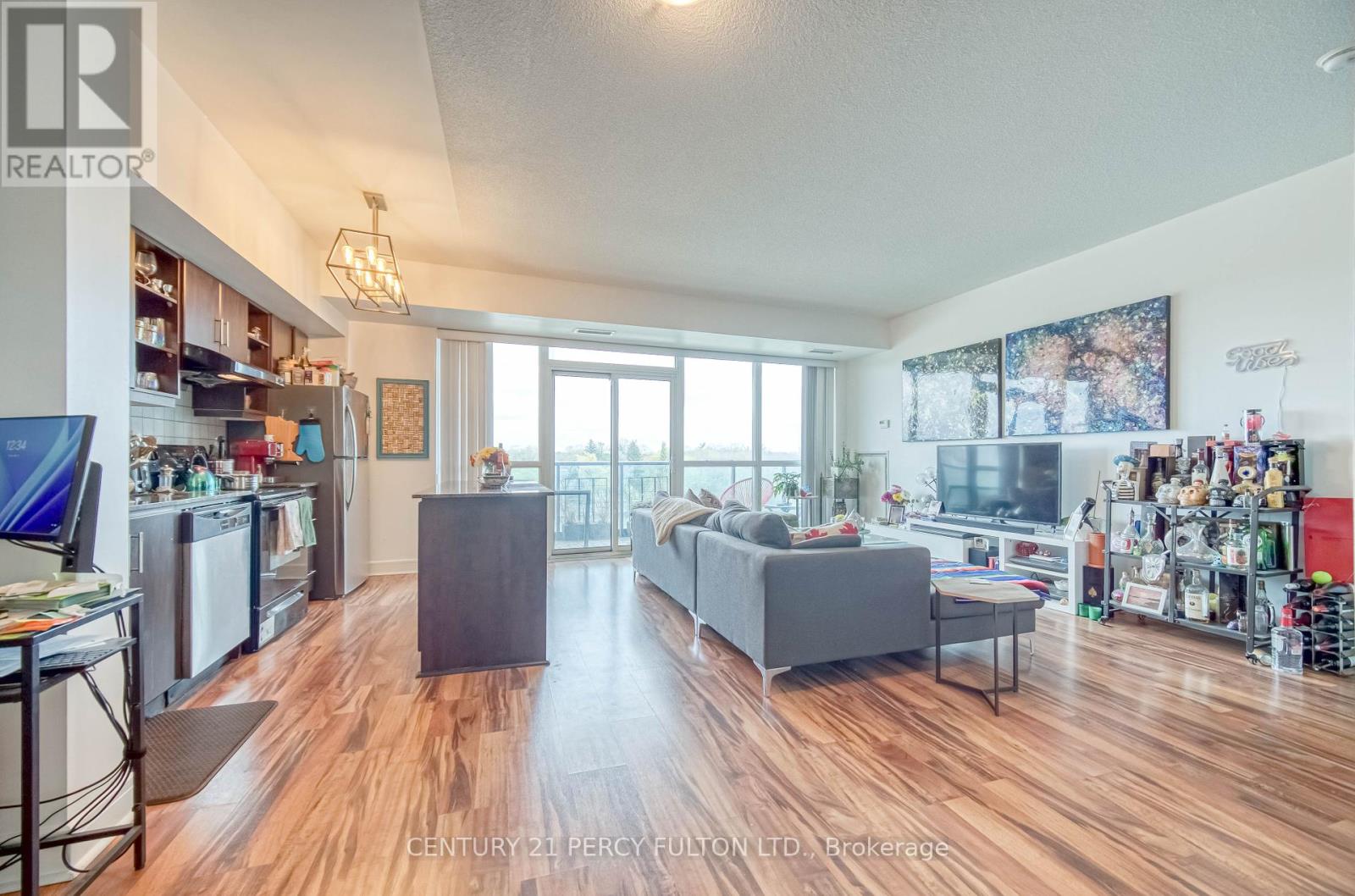504 - 35 Brian Peck Crescent, Toronto, Ontario  M4G 0A5 - Photo 8 - C12124383