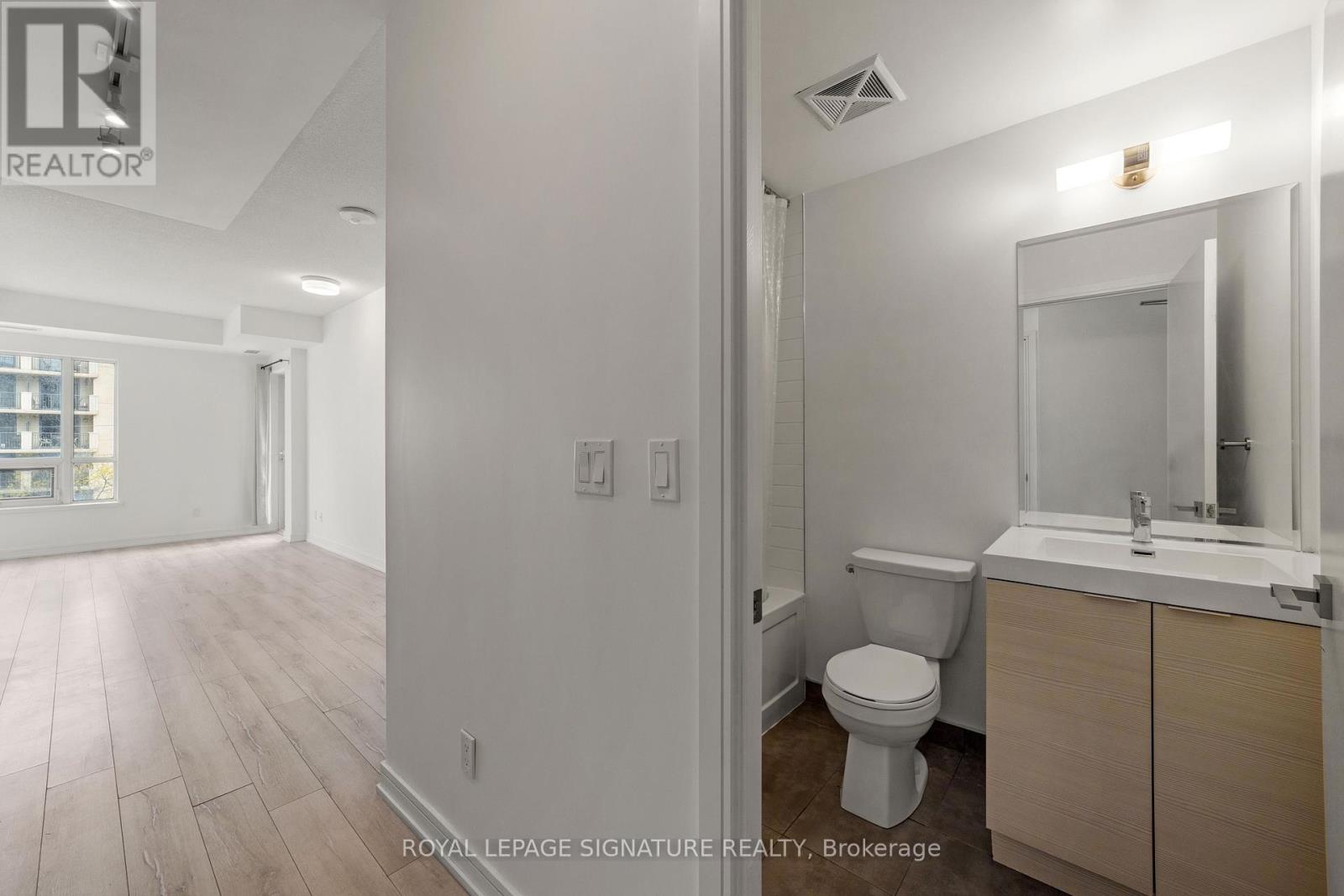 527 - 621 Sheppard Avenue E, Toronto, Ontario  M2K 0G4 - Photo 13 - C12124423