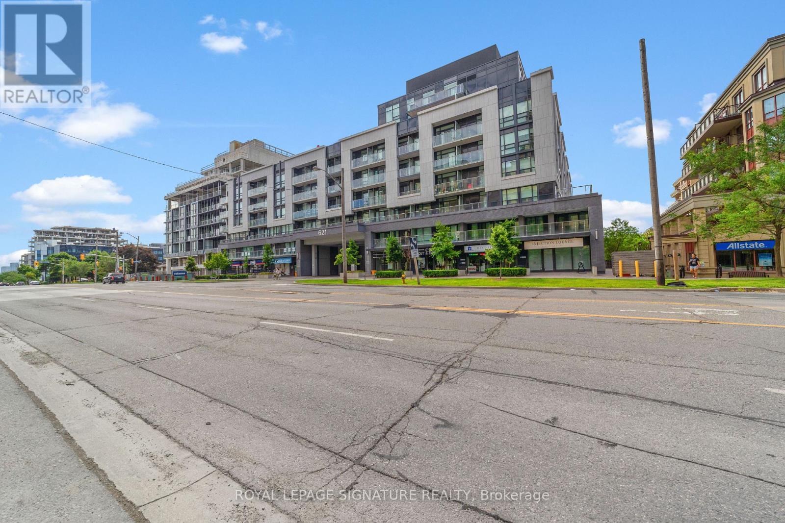 Property at 527 - 621 SHEPPARD AVENUE E image 2