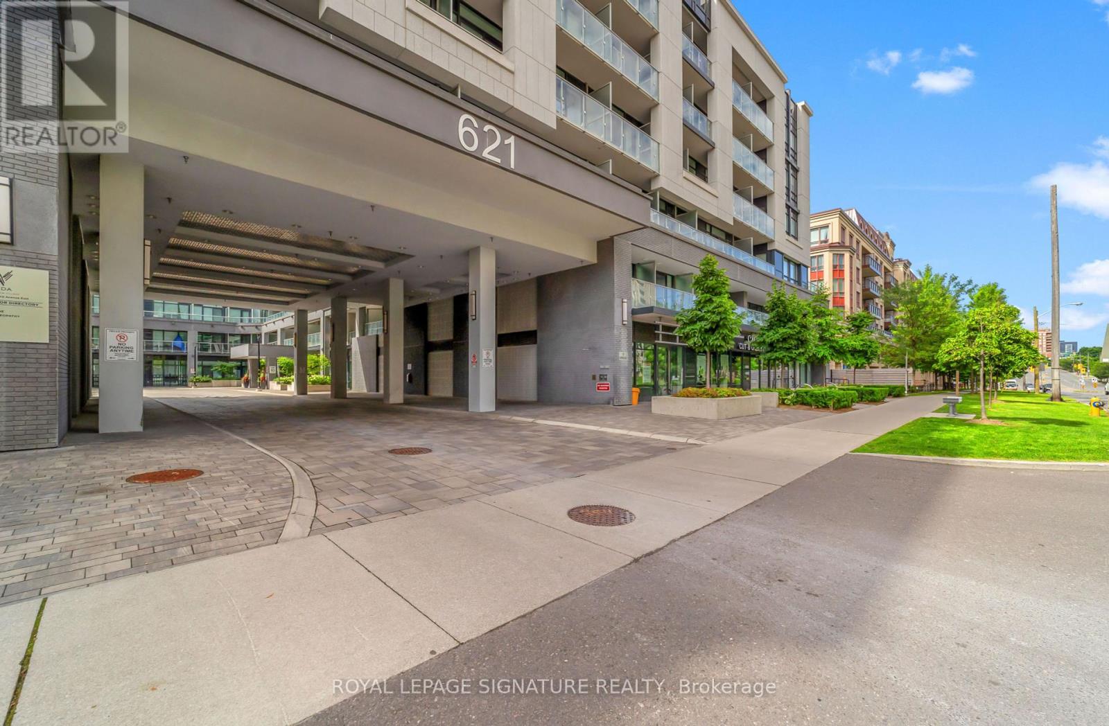Property at 527 - 621 SHEPPARD AVENUE E image 3