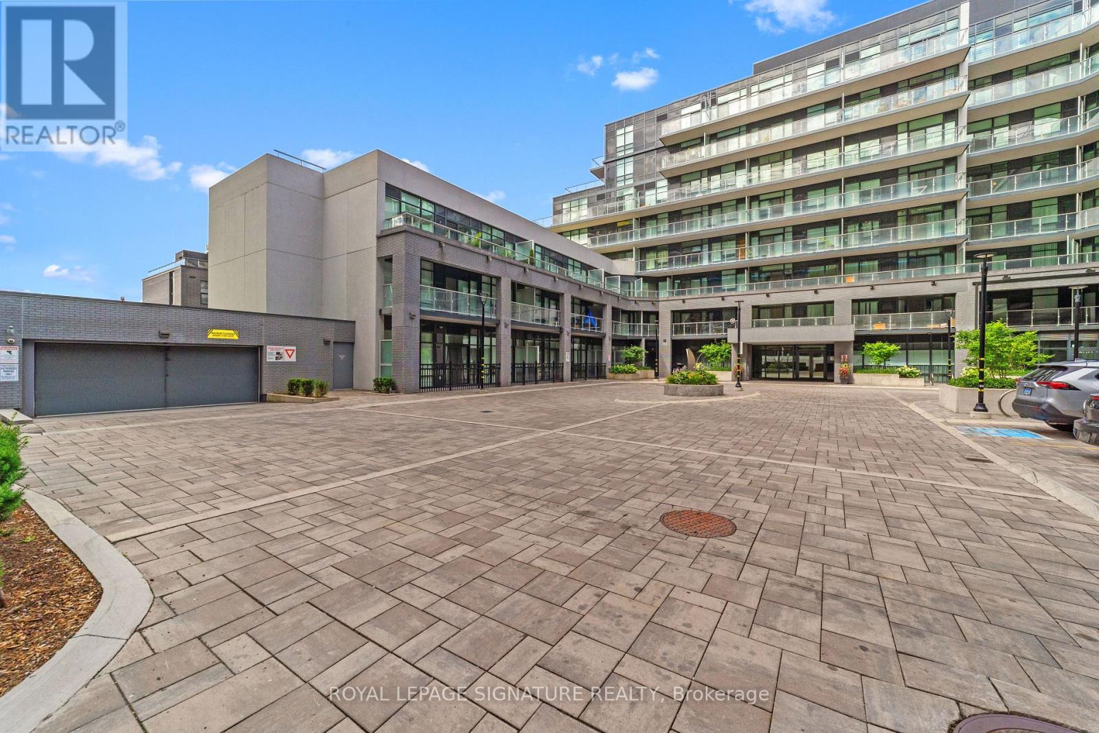 Property at 527 - 621 SHEPPARD AVENUE E image 5