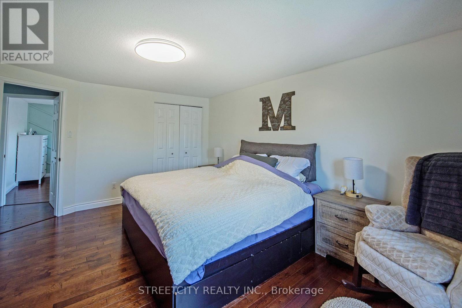 78 Sussex Place, London East, Ontario  N5Y 5H3 - Photo 20 - X12124493