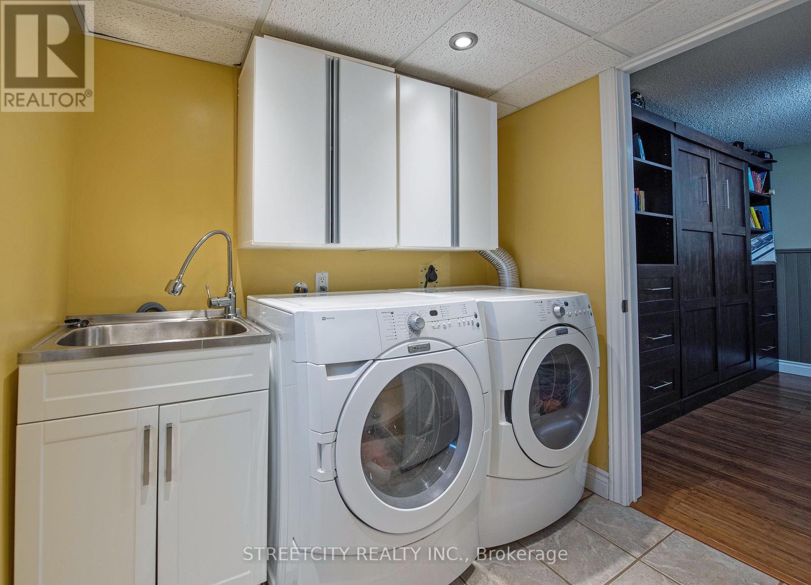 78 Sussex Place, London East, Ontario  N5Y 5H3 - Photo 36 - X12124493