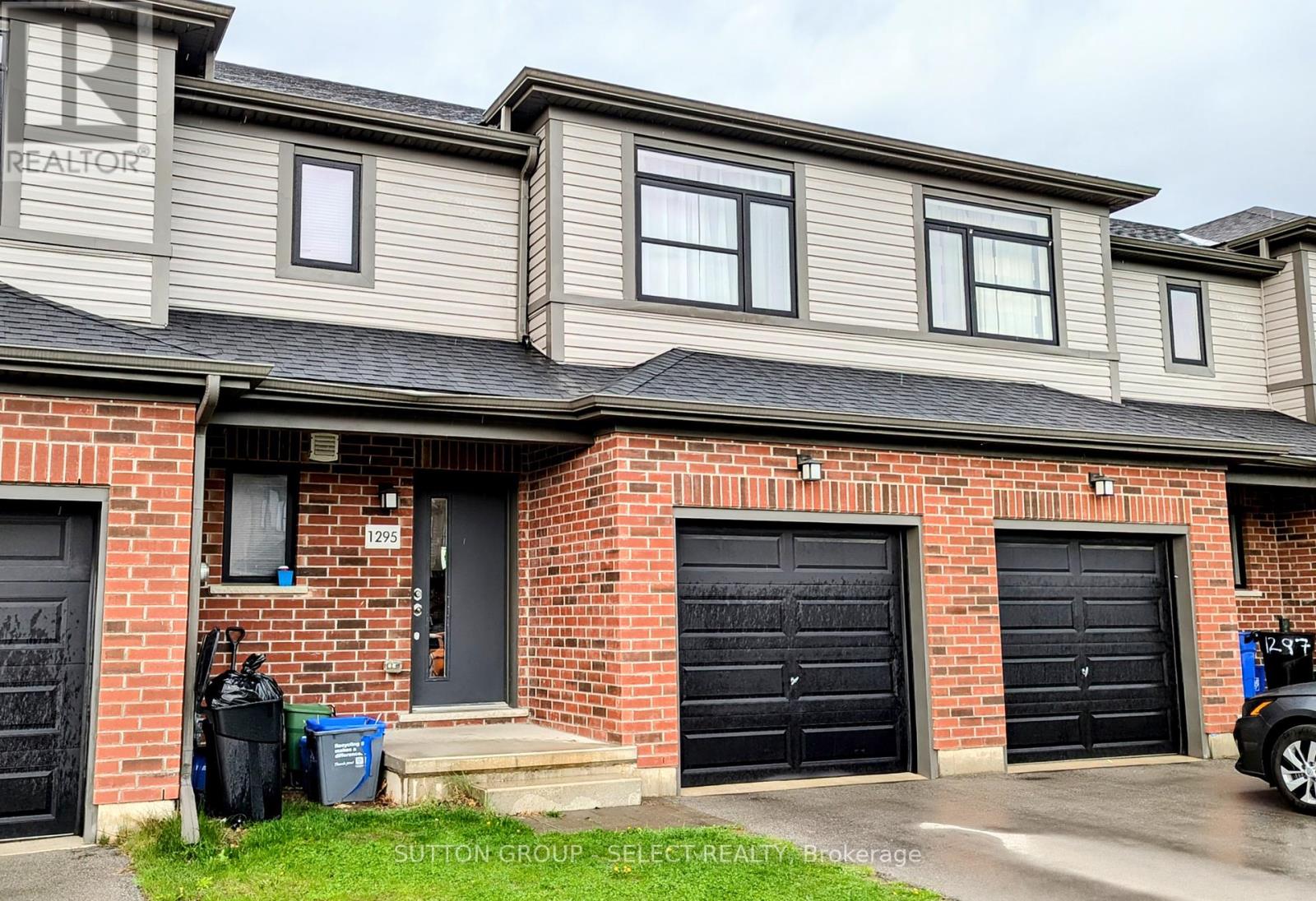 1295 MICHAEL CIRCLE, London East, Ontario