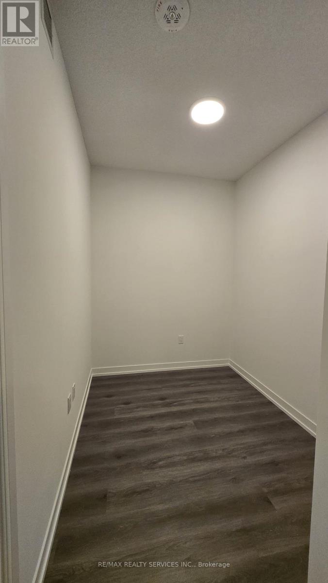2315 - 225 Commerce Street, Vaughan, Ontario  L4K 0R1 - Photo 4 - N12124399