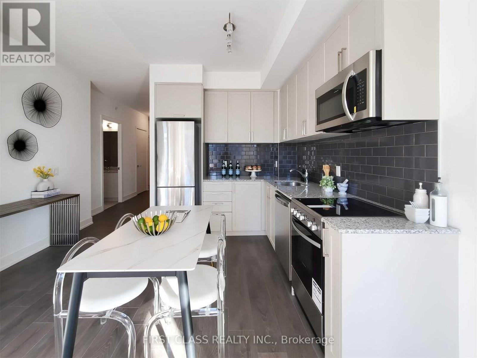 511w - 268 Buchanan Drive, Markham, Ontario  L3R 8G9 - Photo 10 - N12124457