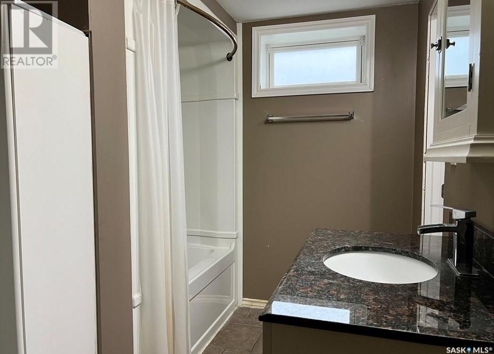 35 James Avenue, Yorkton, Saskatchewan  S3N 2C1 - Photo 14 - SK004525