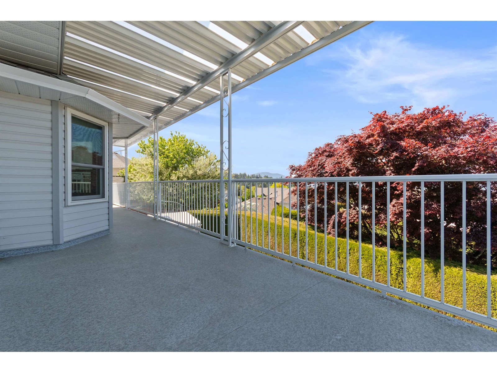 Property at 46683 GROVE AVENUE image 5