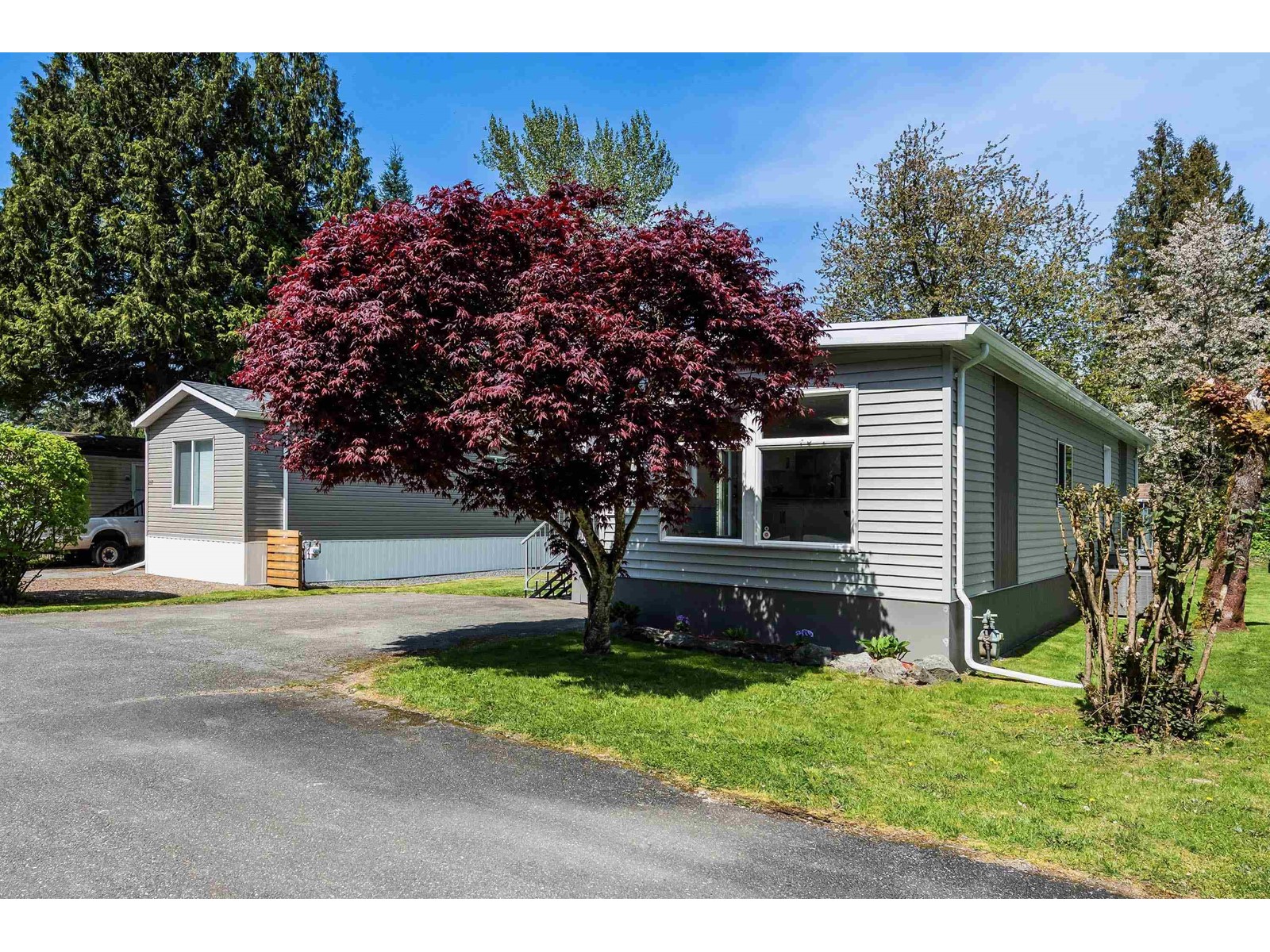 Property at 218 45835 SLEEPY HOLLOW ROAD image 4