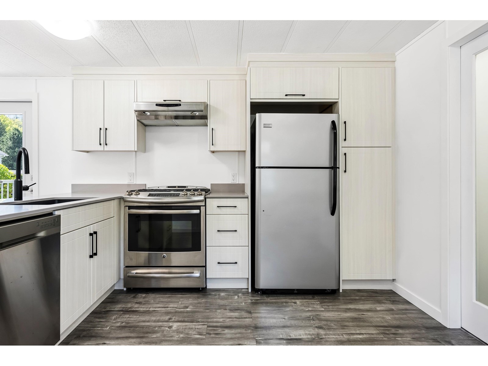 218 45835 Sleepy Hollow Road, Cultus Lake East, Cultus Lake, British Columbia  V2R 5A9 - Photo 14 - R2997666