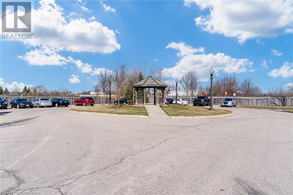 370 Stonehenge Drive Drive Unit# 22, Hamilton, Ontario  L9K 0H9 - Photo 3 - 40712248
