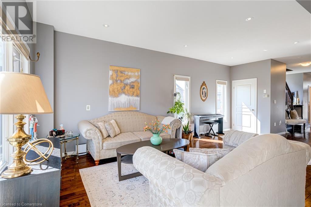 370 Stonehenge Drive Drive Unit# 22, Hamilton, Ontario  L9K 0H9 - Photo 8 - 40712248