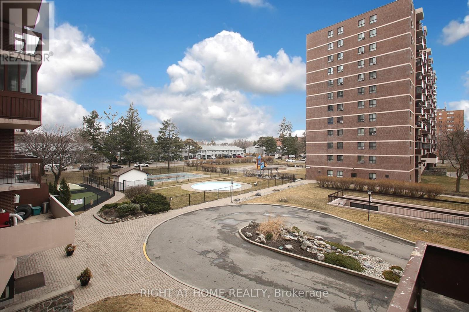 304 - 1615 Bloor Street, Mississauga, Ontario  L4X 1S2 - Photo 1 - W12124310