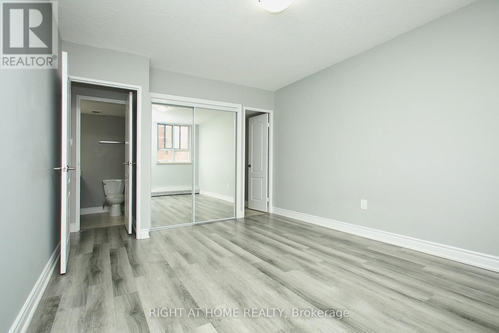 304 - 1615 Bloor Street, Mississauga, Ontario  L4X 1S2 - Photo 11 - W12124310