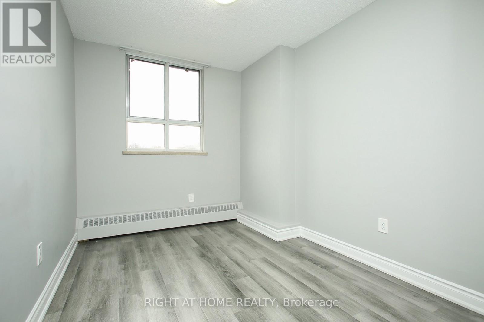 304 - 1615 Bloor Street, Mississauga, Ontario  L4X 1S2 - Photo 13 - W12124310