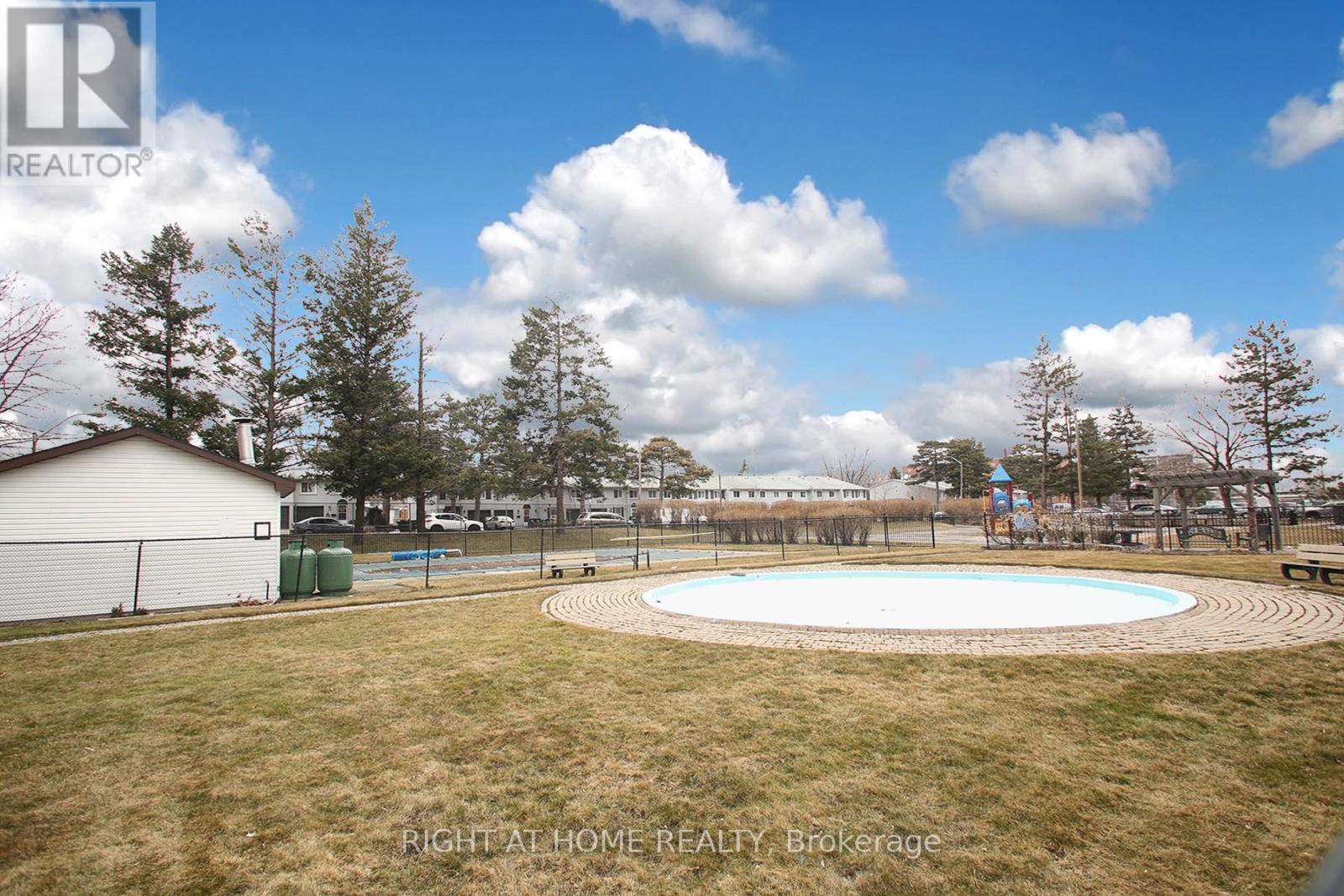 304 - 1615 Bloor Street, Mississauga, Ontario  L4X 1S2 - Photo 17 - W12124310