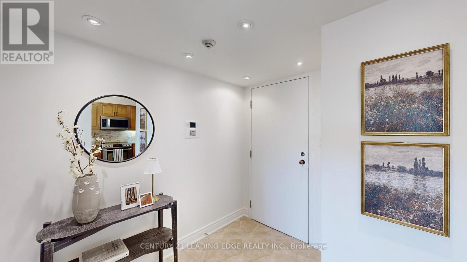 909 - 50 Eglinton Avenue W, Mississauga, Ontario  L5R 3P5 - Photo 6 - W12124361
