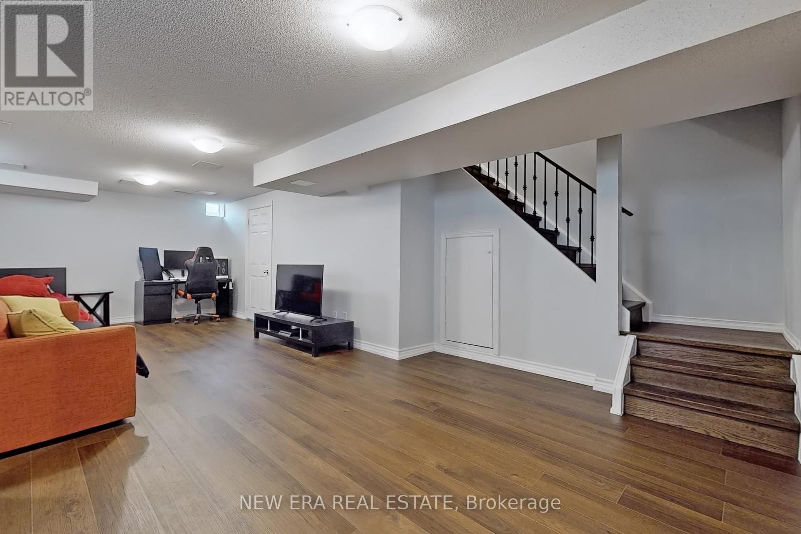 1383 Brookstar Drive, Oakville, Ontario  L6M 3W2 - Photo 33 - W12124413