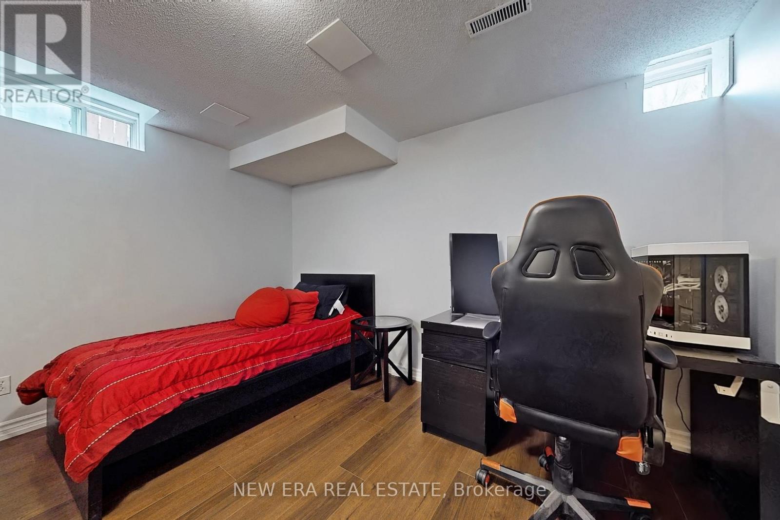 1383 Brookstar Drive, Oakville, Ontario  L6M 3W2 - Photo 35 - W12124413