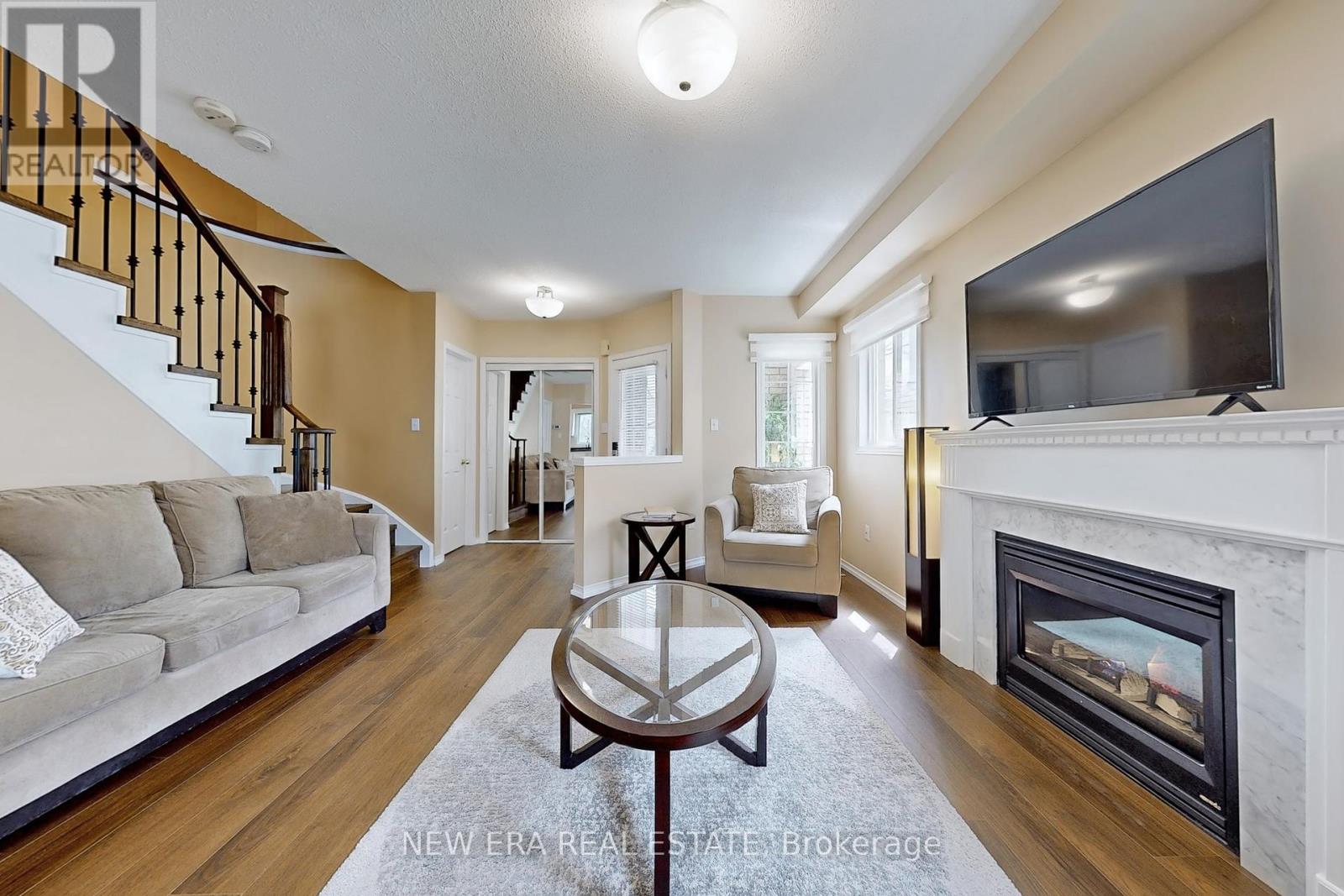 1383 Brookstar Drive, Oakville, Ontario  L6M 3W2 - Photo 6 - W12124413