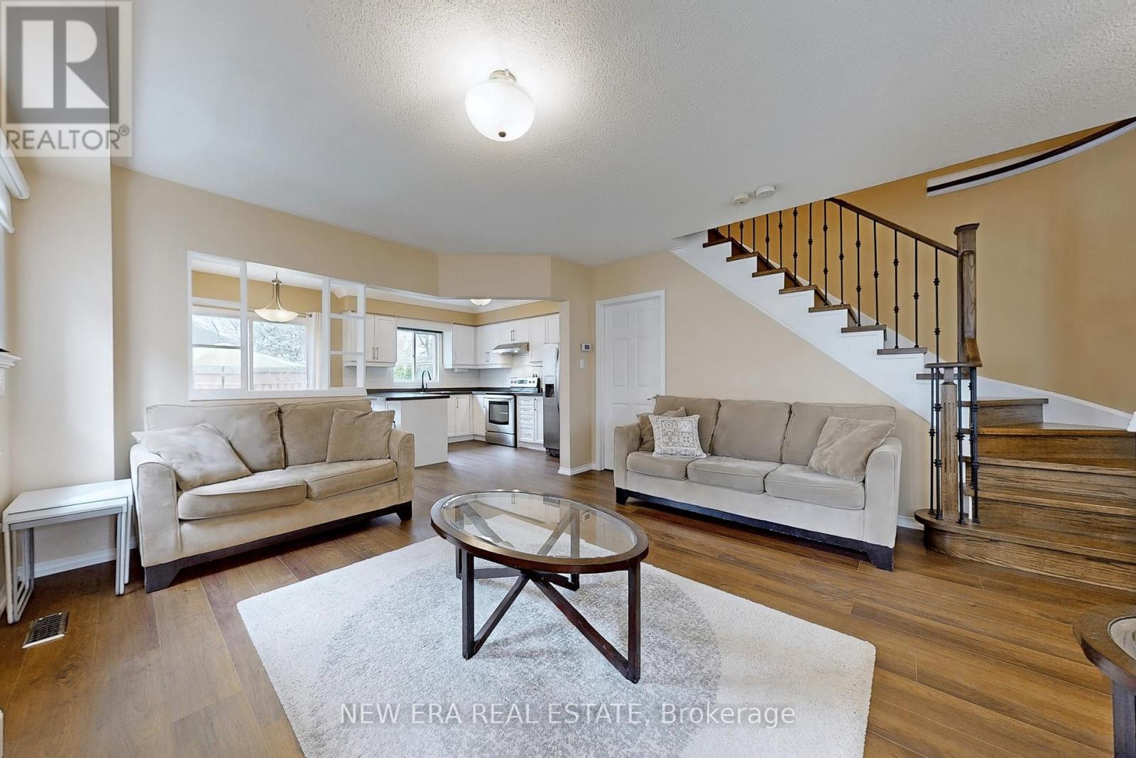1383 Brookstar Drive, Oakville, Ontario  L6M 3W2 - Photo 7 - W12124413