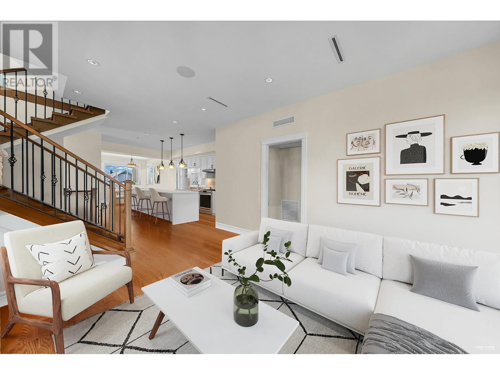 1345 Forbes Avenue, North Vancouver, British Columbia  V7M 2X9 - Photo 4 - R2997956