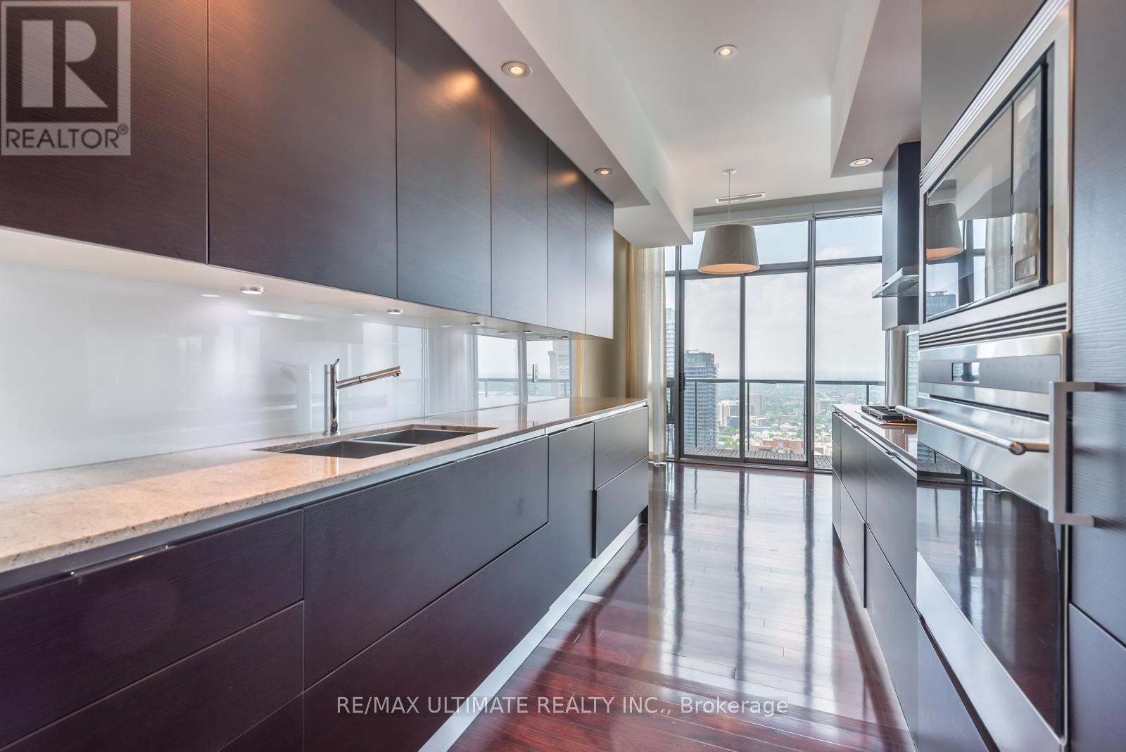 4602 - 33 Charles Street E, Toronto, Ontario  M4Y 1R9 - Photo 45 - C12123620